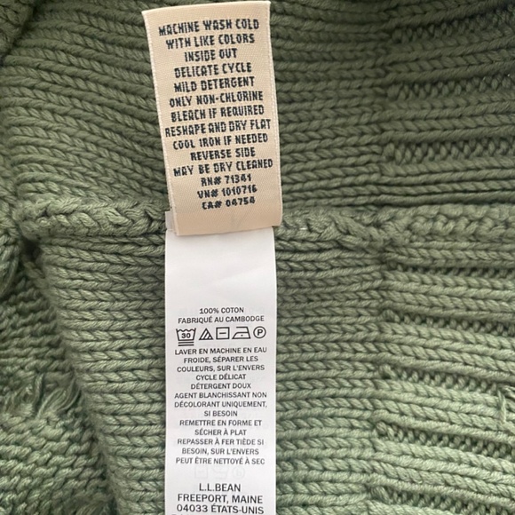 L.L Bean Sweater - Picture 3 of 3